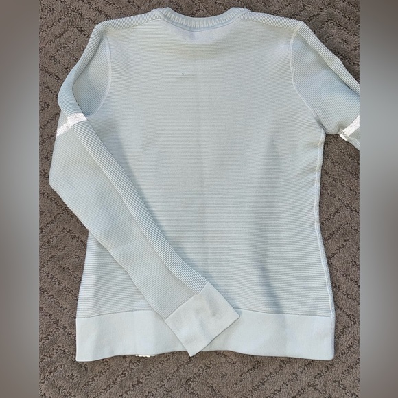 Under Armour “Intelliknit” workout long sleeve - Picture 5 of 5